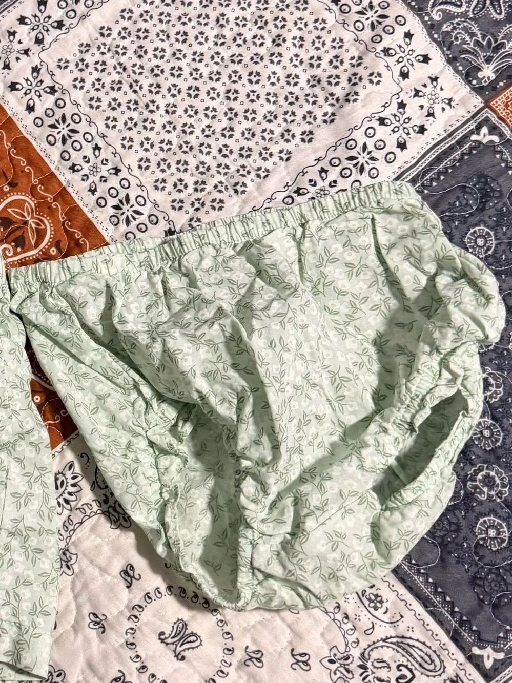 Carter’s Baby Girls Size 18 months Two Piece Dress Set Green Floral